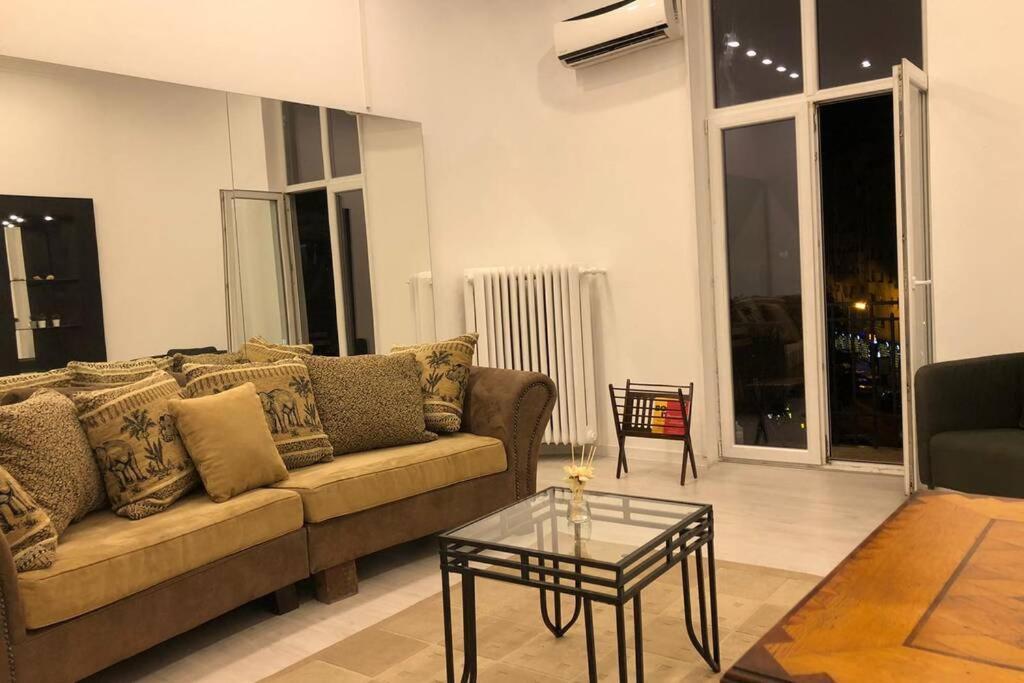 Apartmán Outstanding 3Br Ultracentral Cityview Balcony Aaa Bukurešť Exteriér fotografie