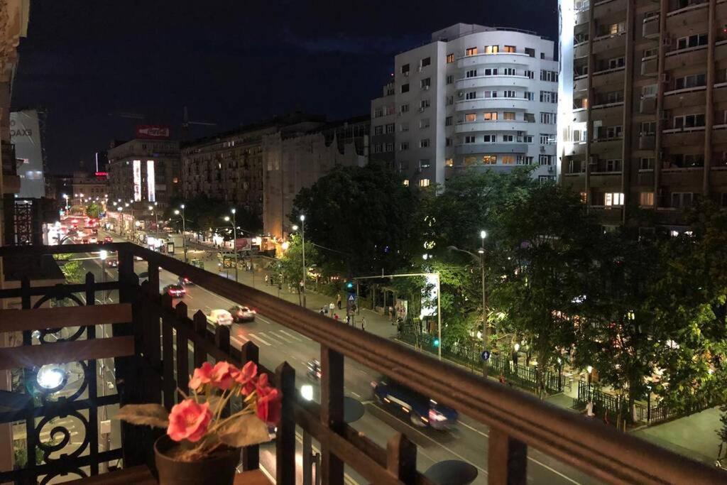 Apartmán Outstanding 3Br Ultracentral Cityview Balcony Aaa Bukurešť Exteriér fotografie