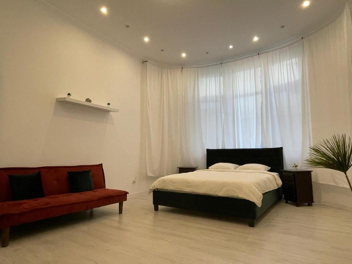 Apartmán Outstanding 3Br Ultracentral Cityview Balcony Aaa Bukurešť Exteriér fotografie