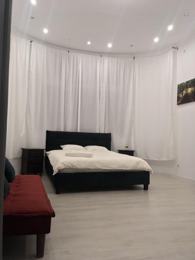 Apartmán Outstanding 3Br Ultracentral Cityview Balcony Aaa Bukurešť Exteriér fotografie
